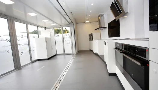Cerberus • AEG • Roadshow • Truck
