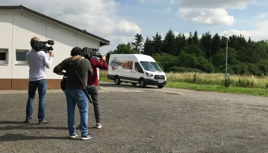 Cerberus • LG • Superfan • Roadshow