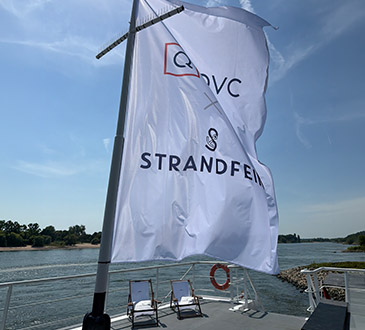 QVC X Strandfein Bootsevent